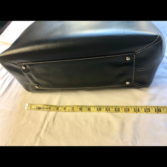 Kate Spade Purse - Picture 5 of 7